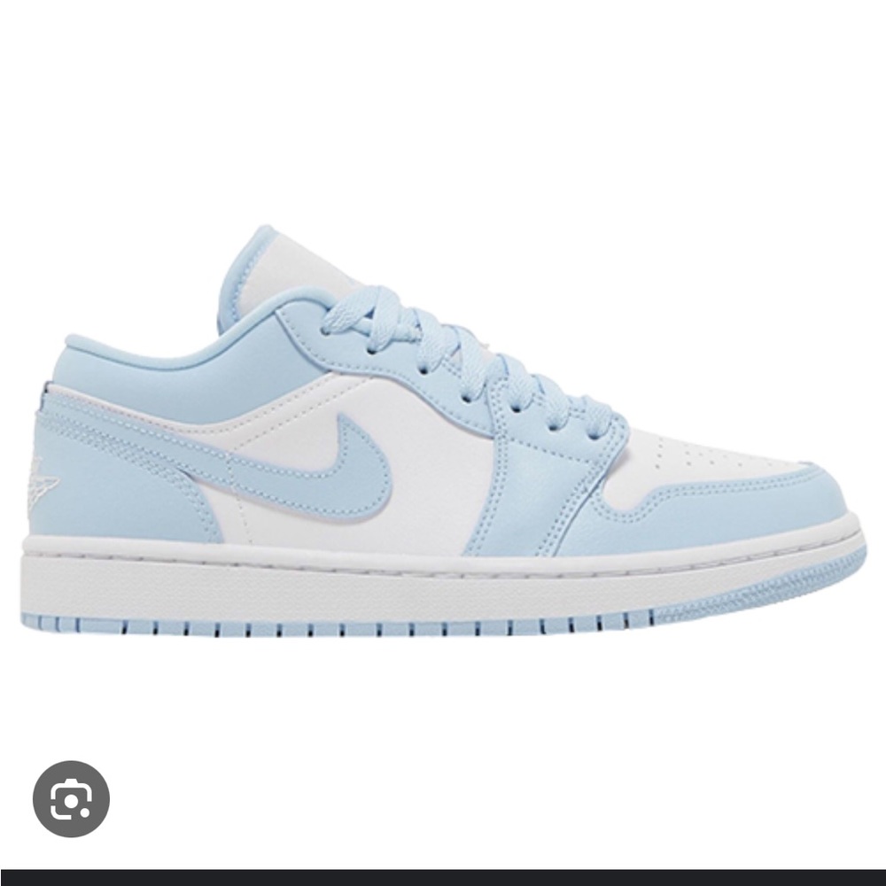 Jordan 1 Low Blue Ice
